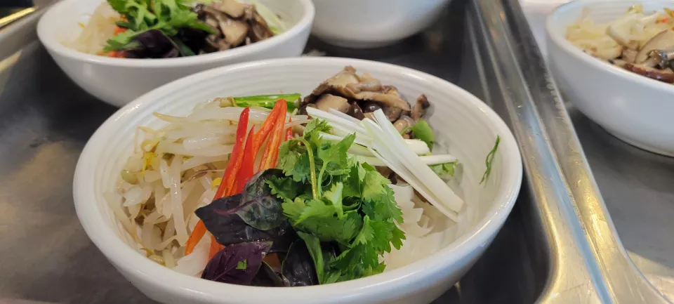 Farm2 Table Pho 1